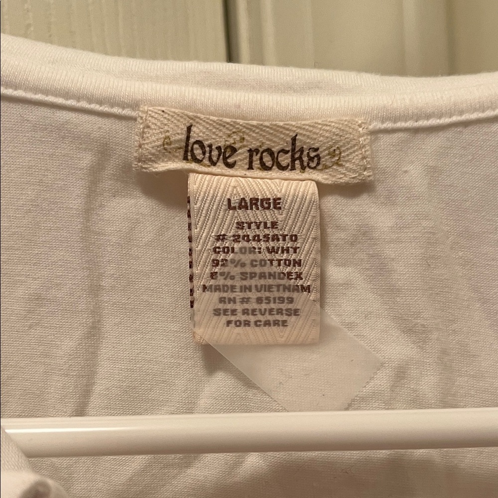 Love Rocks White Ruched Short Sleeve Top - Picture 2 of 4